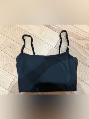 SKIMS black crop top